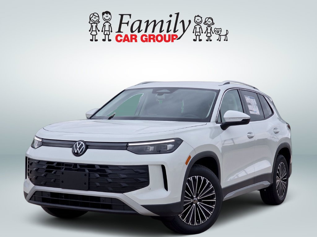 New 2026 Volkswagen Tiguan S FWD image 1