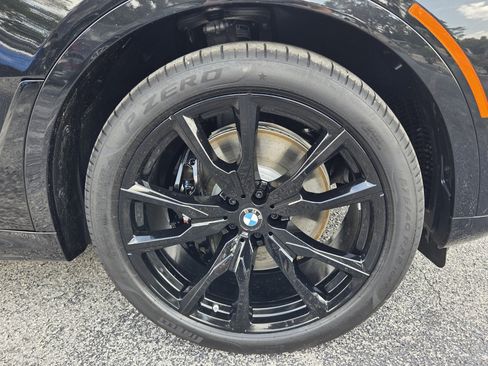 New 2027 BMW X7 xDrive40i w/ M Sport Package AWD/4WD image 9