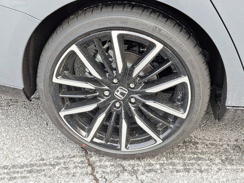 New 2025 Honda Accord Touring image 7