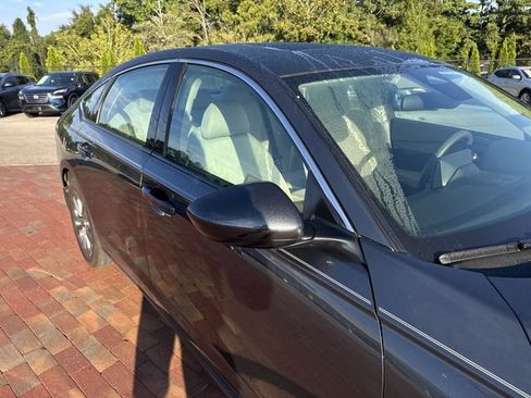 Certified 2024 Honda Accord EX image 18