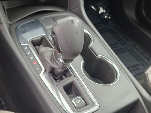 Certified 2024 Chevrolet Equinox LT FWD image 28