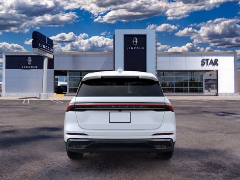 New 2026 Lincoln Nautilus Premier w/ Equipment Group 102A AWD/4WD image 5