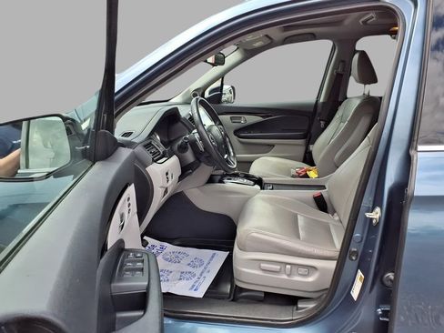Used 2017 Honda Pilot Elite image 22