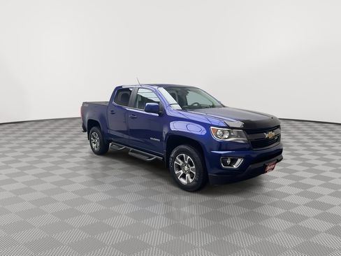 Used 2017 Chevrolet Colorado Z71 image 38
