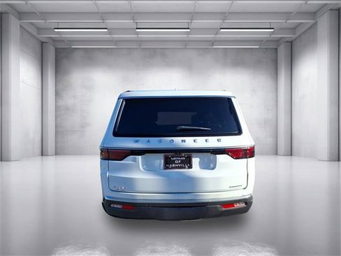 Used 2022 Jeep Wagoneer Series III image 4