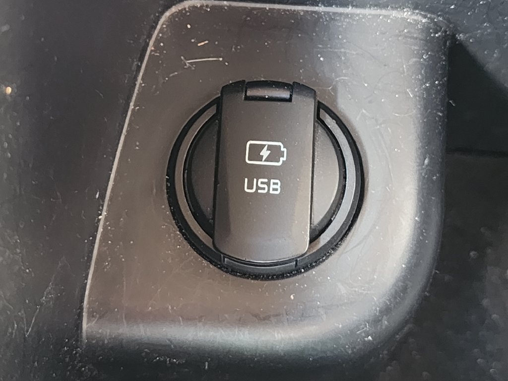 Used 2019 Kia Sorento FWD w/ LX Convenience Package image 27