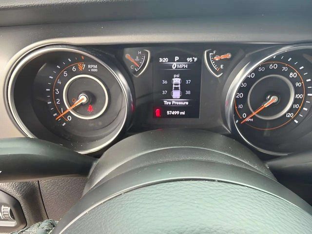 Used 2023 Jeep Gladiator Sport AWD/4WD image 8