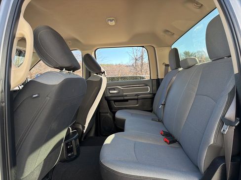 Used 2019 RAM 2500 Big Horn image 20