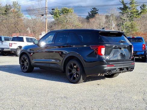 Used 2022 Ford Explorer ST w/ ST Street Pack image 7