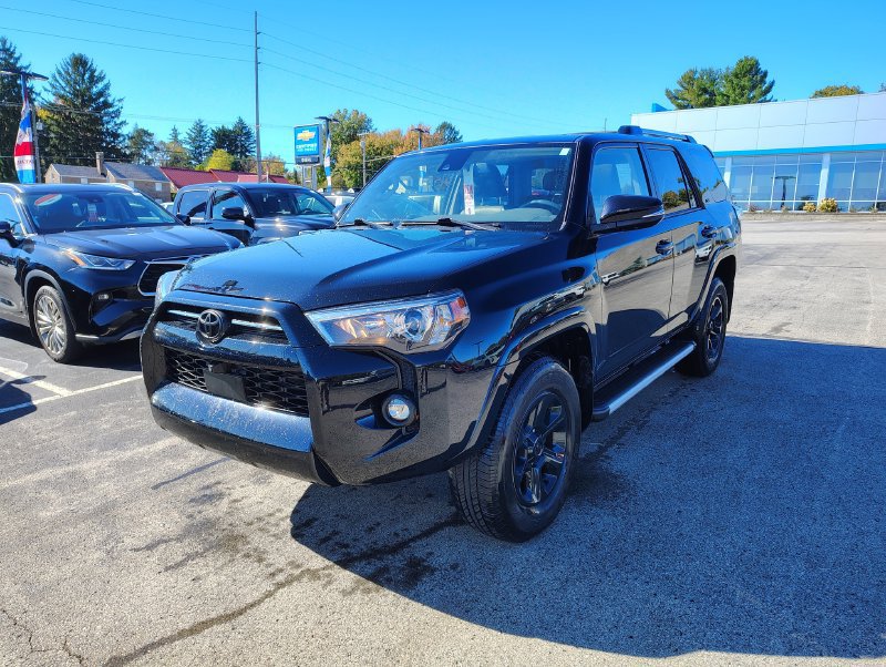 Used 2024 Toyota 4Runner SR5 Premium w/ Moonroof Package AWD/4WD 360° Tour