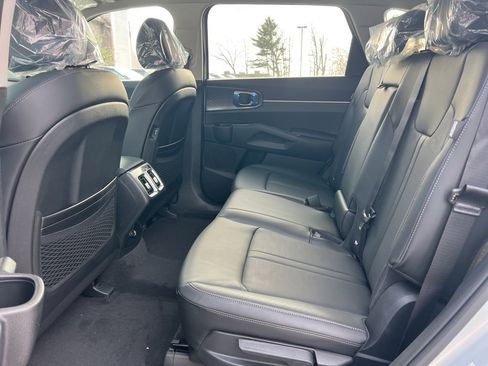 New 2026 Kia Sorento S image 14