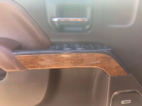 Used 2015 Chevrolet Silverado 1500 High Country w/ High Country Premium Package image 12