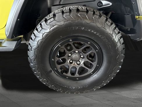 Used 2023 Jeep Wrangler Unlimited Sport image 22