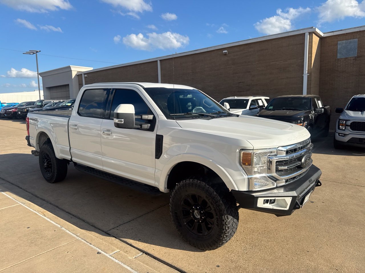 Used 2020 Ford F250 Lariat w/ Tremor Off-Road Package AWD/4WD image 3