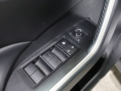 Used 2024 Toyota RAV4 LE AWD/4WD image 15