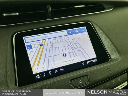 Used 2019 Cadillac XT4 Premium Luxury AWD/4WD image 17
