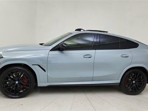 Used 2025 BMW X6 M60i image 3