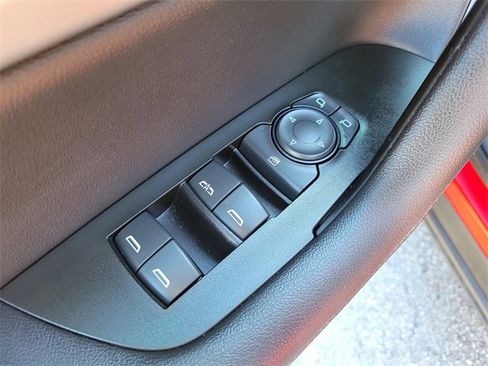 Used 2019 Chevrolet Blazer LT w/ Sound & Technology Package image 19