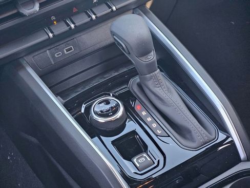 New 2026 Chevrolet Colorado Trail Boss AWD/4WD image 12