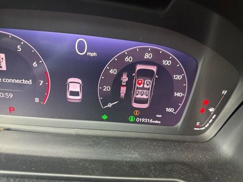 Used 2025 Honda Accord SE image 11