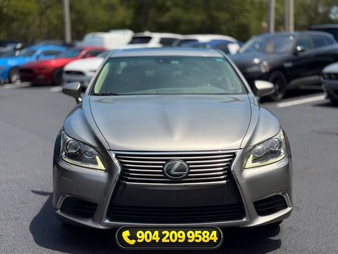 Used 2016 Lexus LS 460 w/ Comfort Package RWD image 10