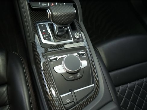 Used 2020 Audi R8 V10 performance AWD/4WD image 27