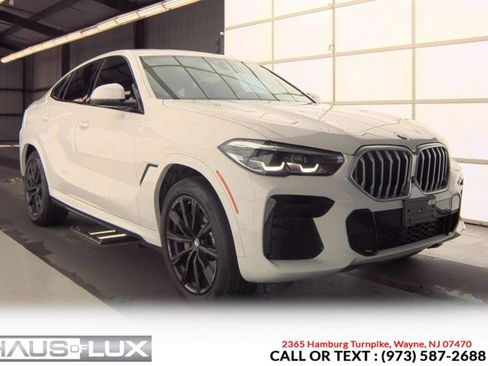 Used 2022 BMW X6 xDrive40i w/ M Sport Package AWD/4WD image 1