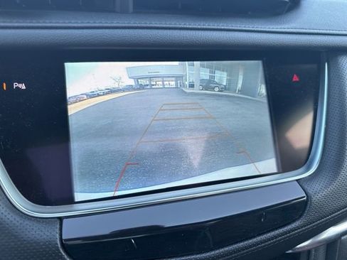 Used 2019 Cadillac XT5 Luxury image 11