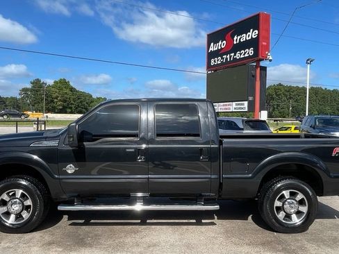 Used 2015 Ford F250 Lariat w/ Lariat Ultimate Package AWD/4WD image 7