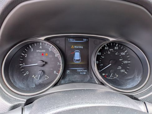 Used 2016 Nissan Rogue SV AWD/4WD image 27
