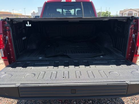 Used 2019 Ford F150 Lariat AWD/4WD image 31