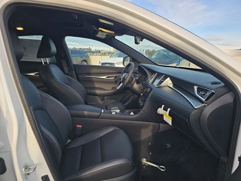 New 2025 INFINITI QX55 Luxe w/ Cargo Package image 11