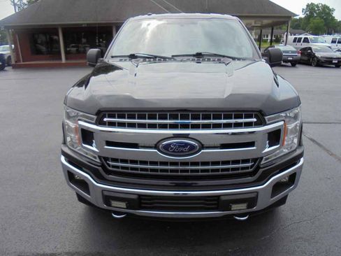 Used 2018 Ford F150 XLT w/ Equipment Group 302A Luxury AWD/4WD image 3
