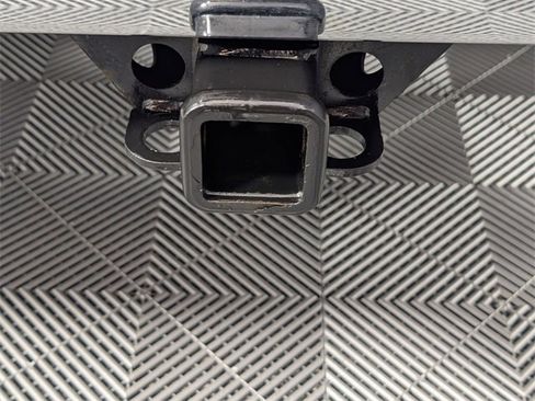 Used 2024 GMC Sierra 1500 SLT image 30