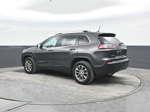 Used 2021 Jeep Cherokee Latitude Lux AWD/4WD image 2