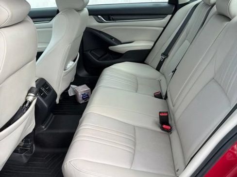 Used 2020 Honda Accord EX-L image 10