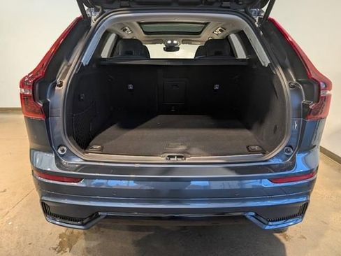 New 2026 Volvo XC60 T8 Ultra w/ Climate Package AWD/4WD image 5