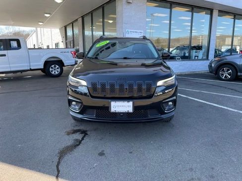Used 2021 Jeep Cherokee Latitude Plus image 2