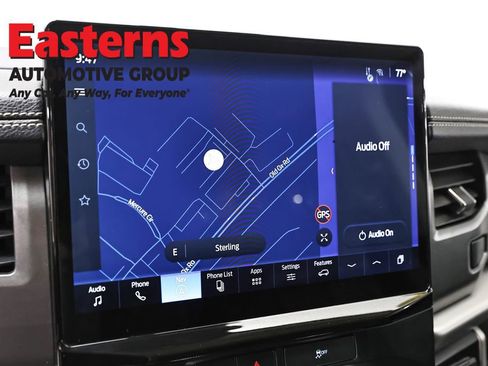 Used 2024 Ford Expedition XLT image 18