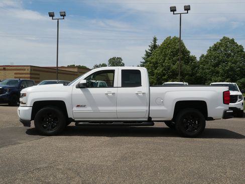 Used 2019 Chevrolet Silverado 1500 LT w/ All Star Edition AWD/4WD image 4