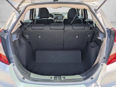 Used 2018 Honda Fit EX image 6