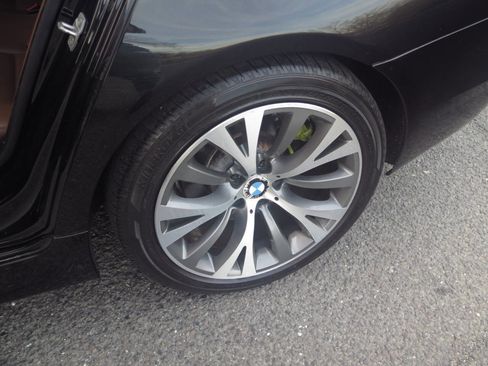 Used 2016 BMW 535i xDrive Sedan w/ Driver Assistance Package image 27