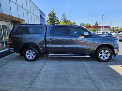 Used 2021 RAM 1500 Laramie AWD/4WD image 4