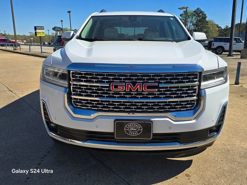 Used 2023 GMC Acadia Denali FWD image 8