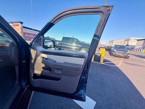 Used 2003 Ford Explorer Eddie Bauer AWD/4WD image 29