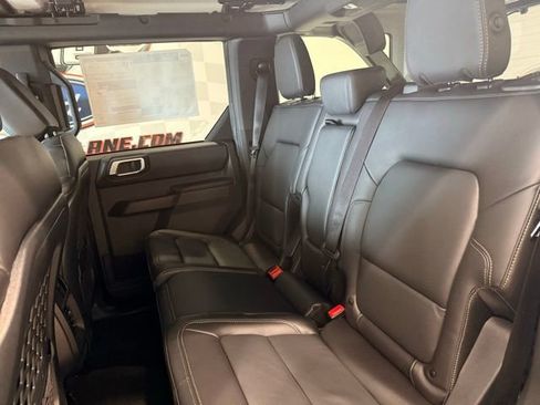 New 2025 Ford Bronco Badlands image 18