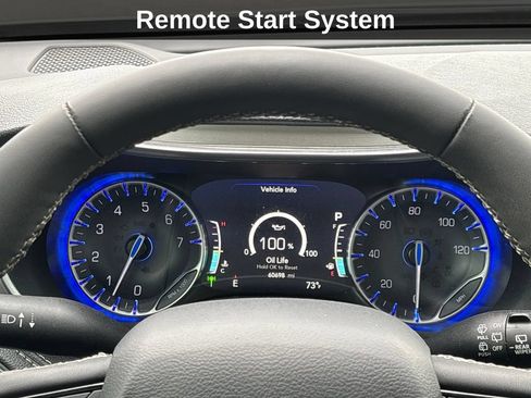Used 2023 Chrysler Pacifica Limited w/ Uconnect Theater Family Group AWD/4WD image 20