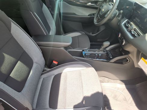 New 2026 Chevrolet TrailBlazer LS FWD image 14
