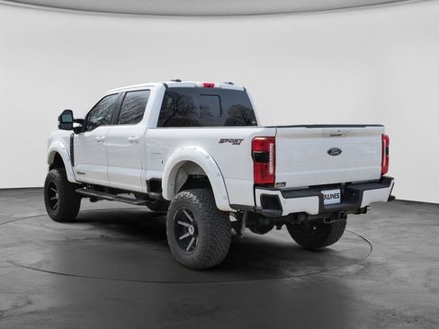 Used 2023 Ford F250 Lariat w/ Lariat Ultimate Package AWD/4WD image 9