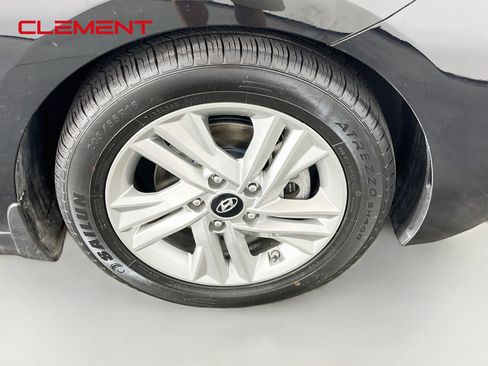 Used 2020 Hyundai Elantra SEL FWD image 34